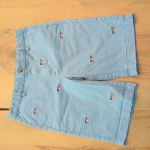 Vineyard vines chino shorts size 16